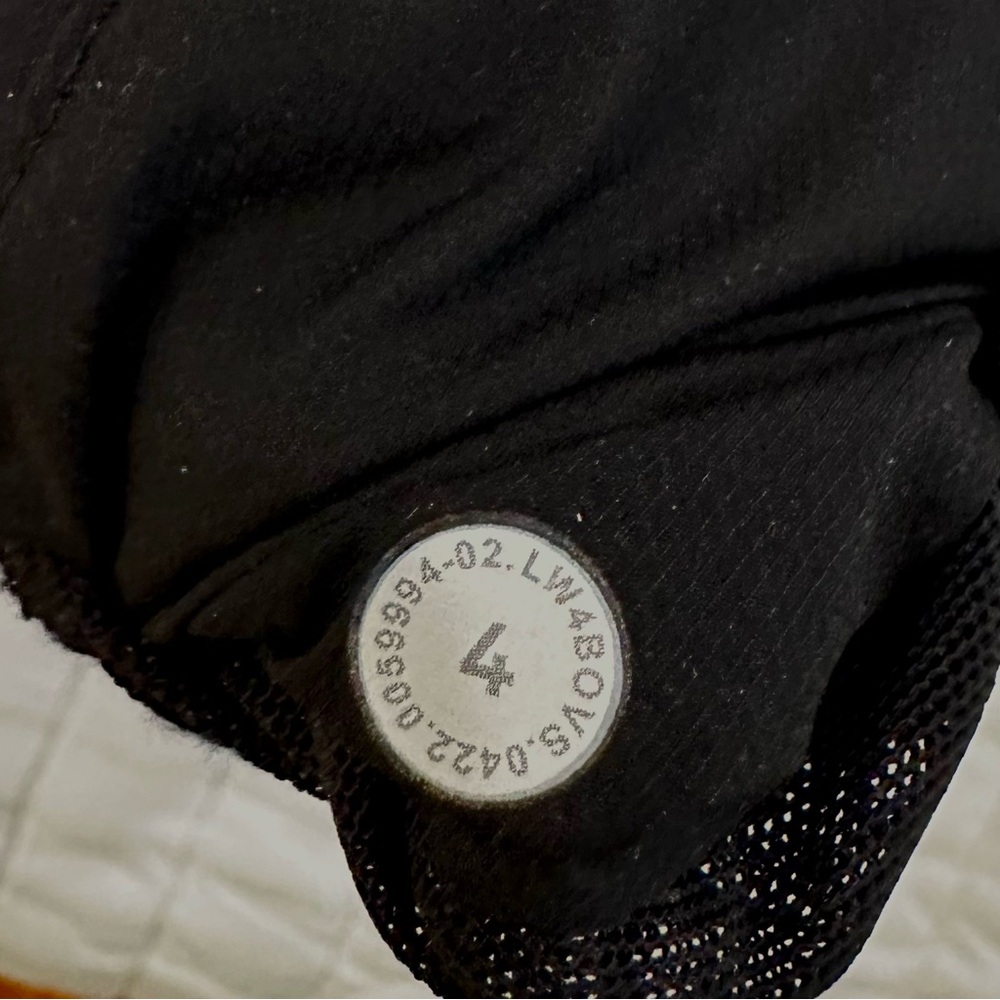 Lululemon Pack It Down Jacket - image 10